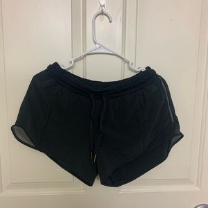 Lululemon Hotty hot shorts